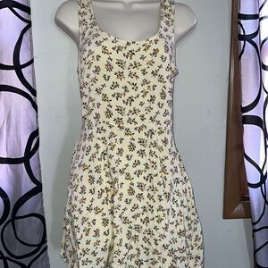 Keds floral, open back light weight dress size extra large